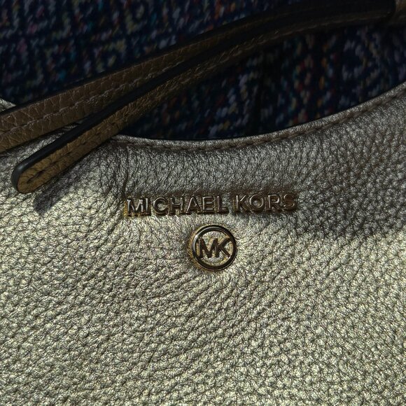 Michael Kors Jet Set Travel Extra-Small Metallic Shoulder Bag - Picture 2 of 5